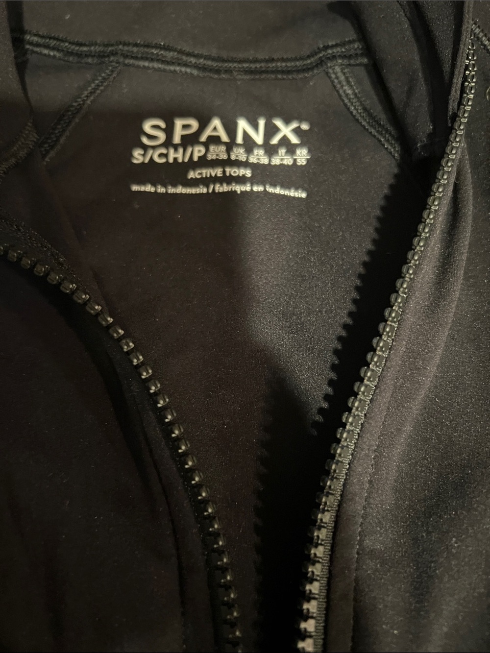 SPANX small Black Performance Zip-Up Jacket